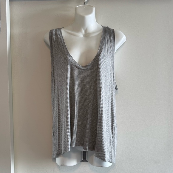Lulu's Gray Ribbed Tank Top - Picture 3 of 9